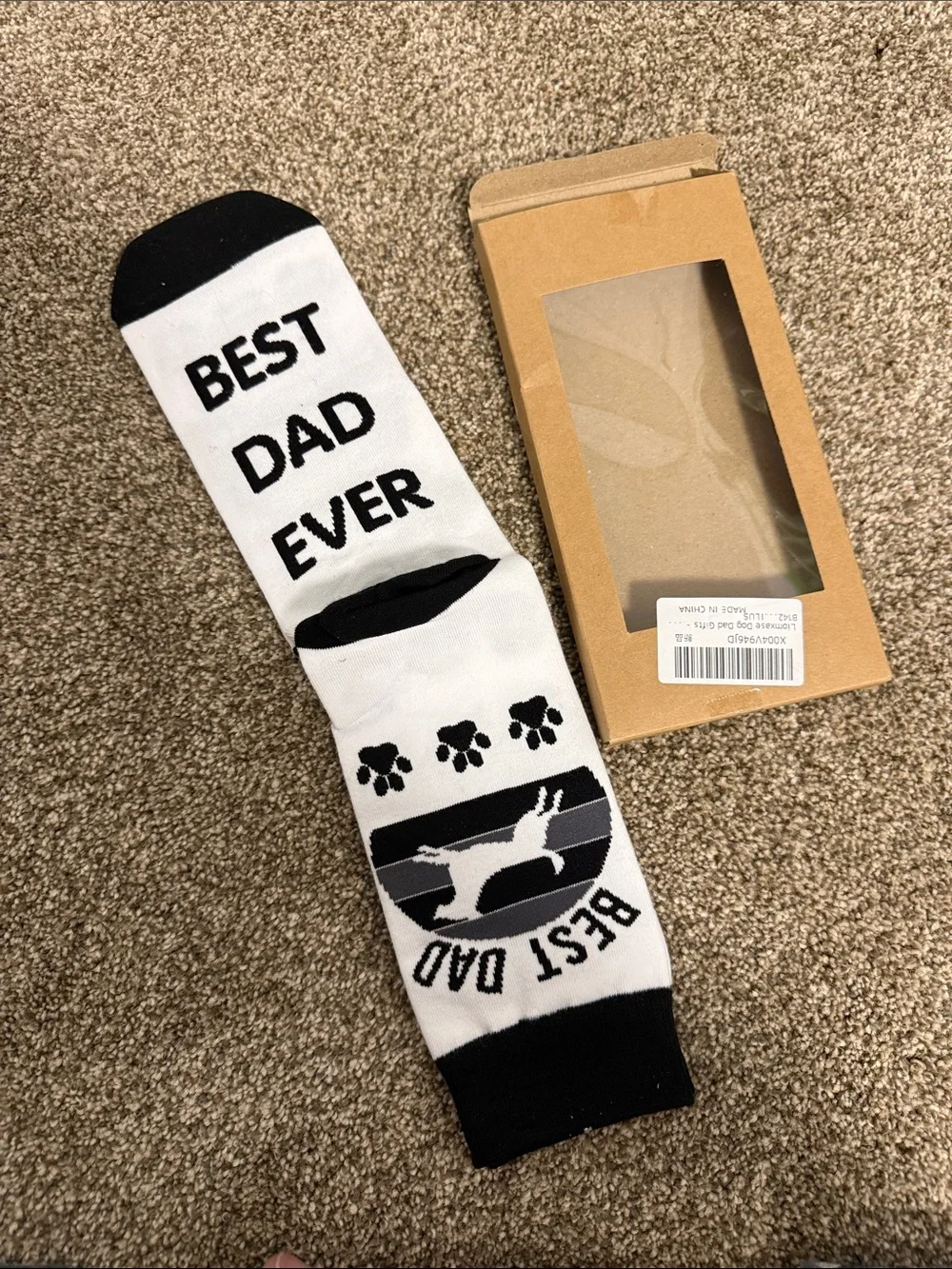 BEST DAD Dog Paw Socks – Black & White